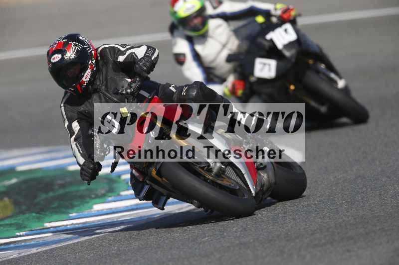 /Archiv-2024/02 29.01.-02.02.2024 Moto Center Thun Jerez/Gruppe gruen-green/6